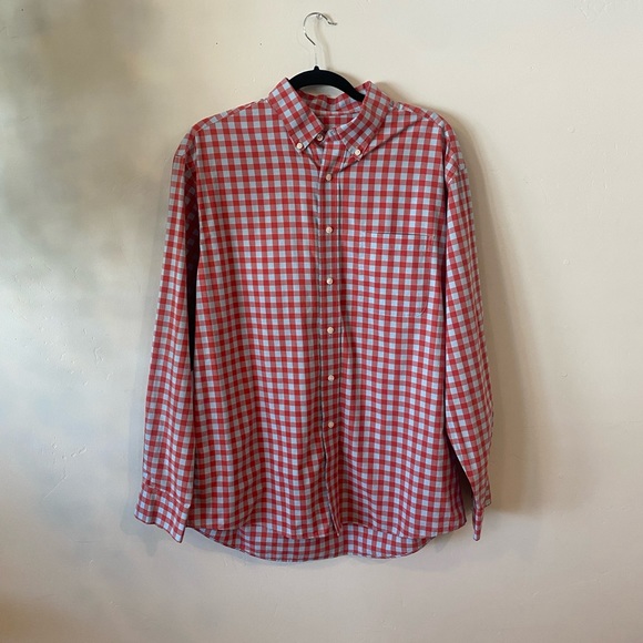 Jos. A. Bank sustainable checkered button
down shirt - Picture 1 of 4